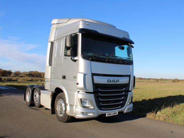 DAF XF 105 460